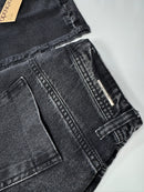 Short curto Oposição